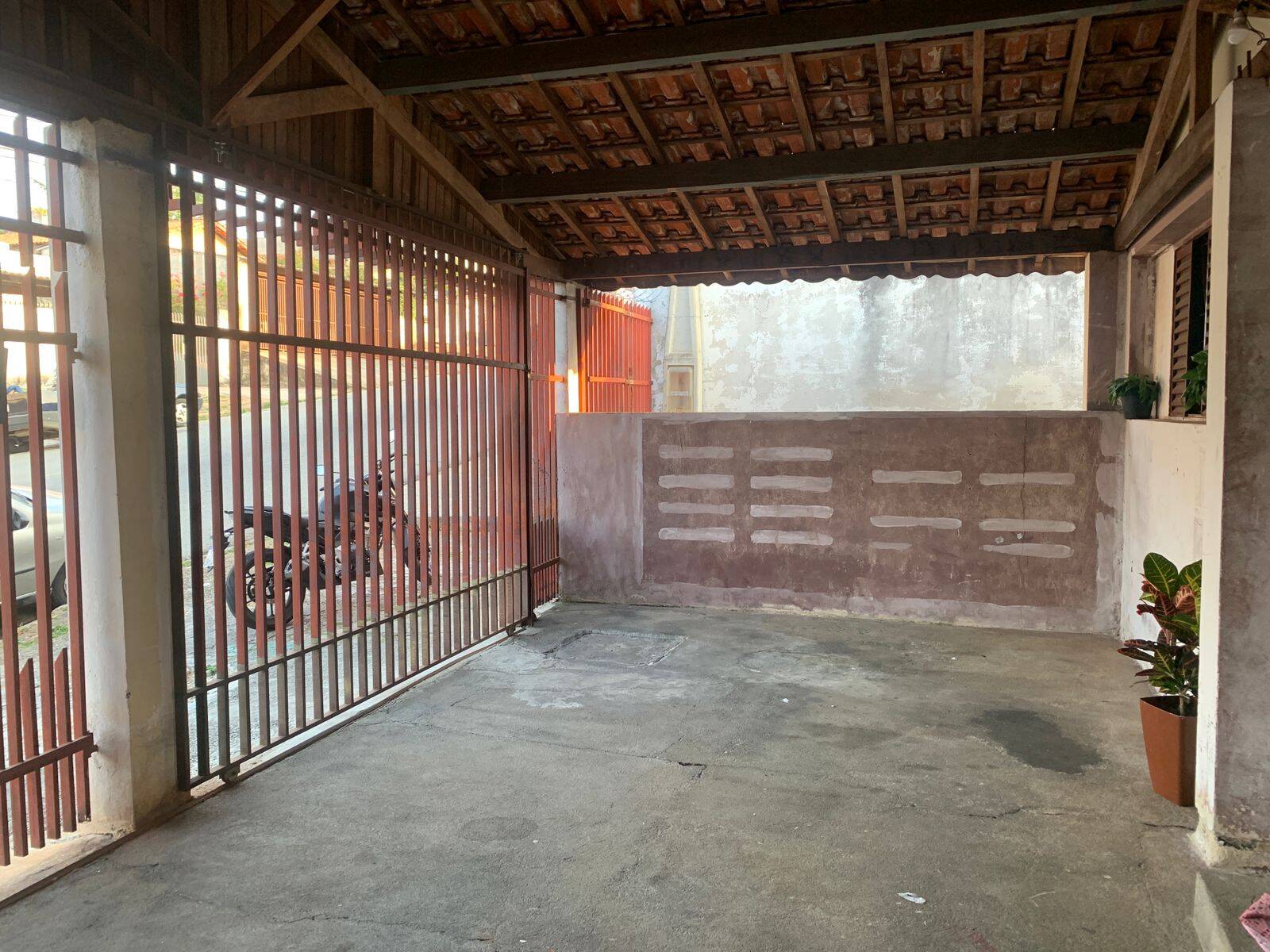 #CA0114 - Casa para Venda em Taubaté - SP