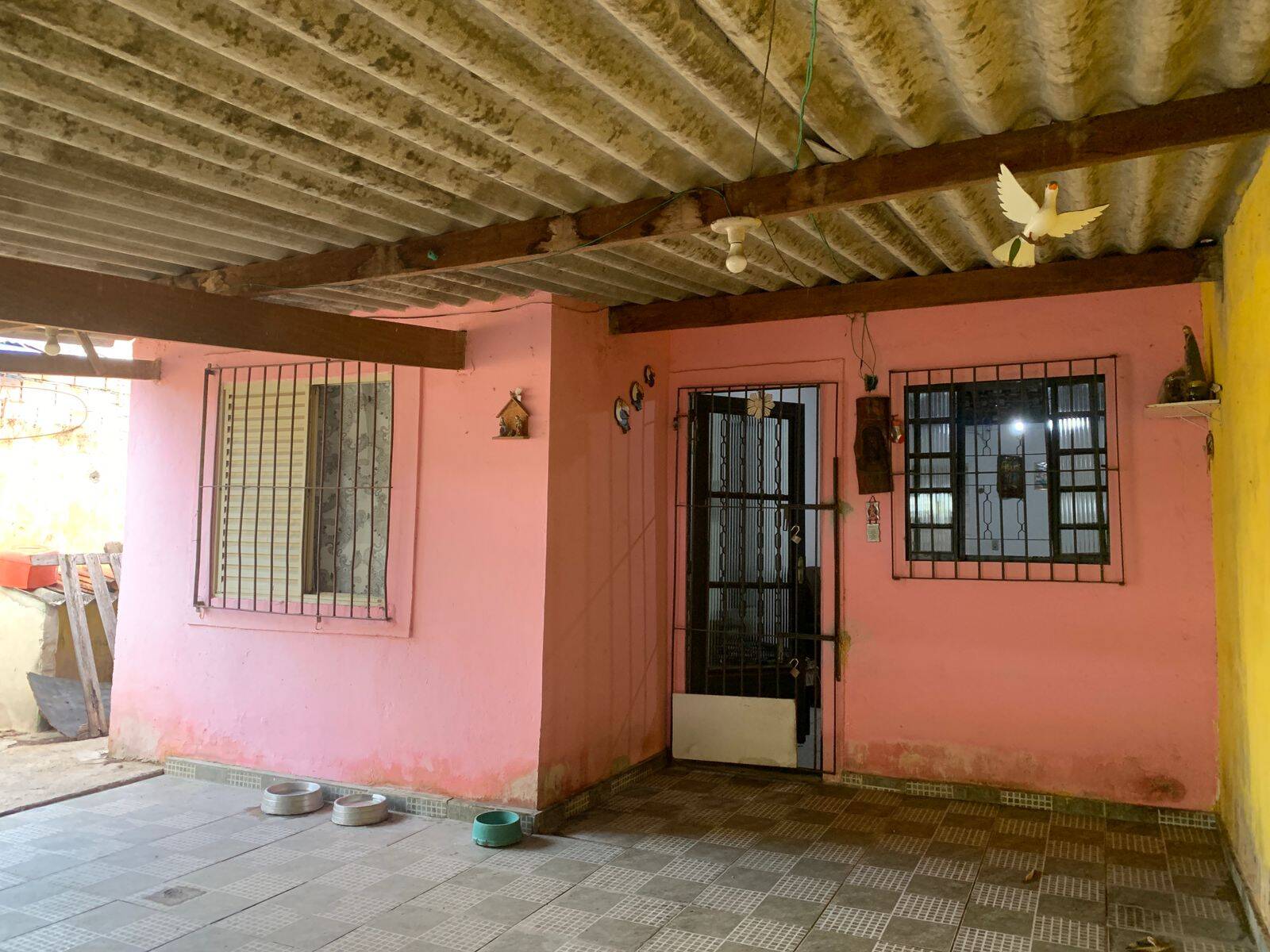 #CA0120 - Casa para Venda em Pindamonhangaba - SP