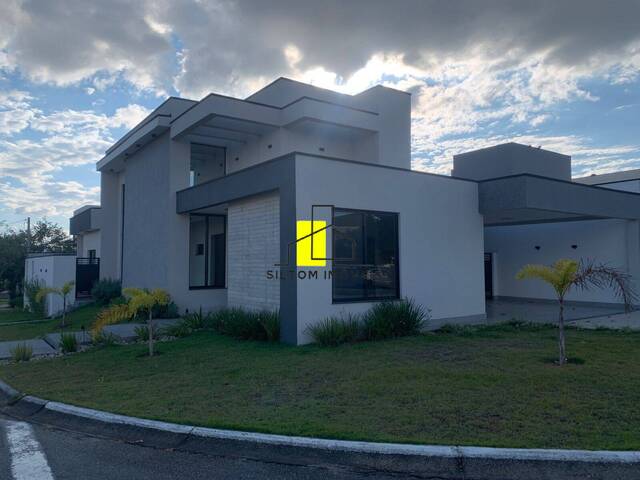 #CA0106 - Casa em condomínio para Venda em Pindamonhangaba - SP - 1