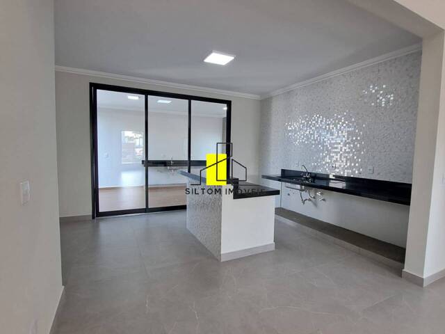 Casa para Venda em Taubaté - 4