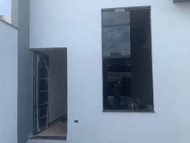 Casa para Venda em Taubaté - 3